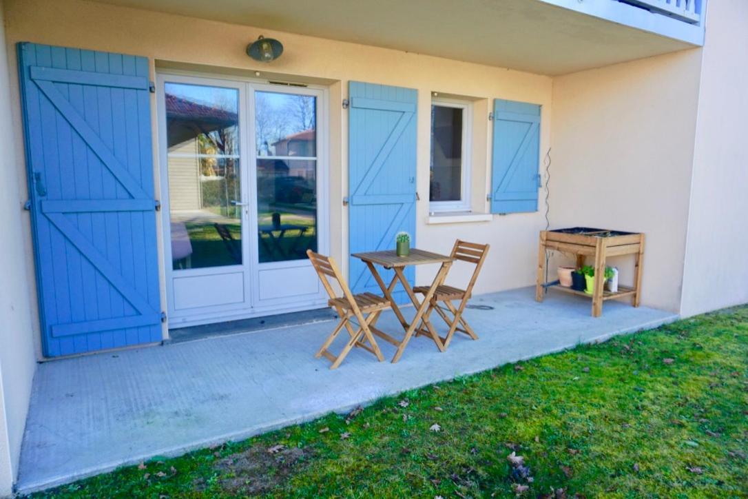 Superbe appartement avec piscine Aureilhan  Extérieur photo